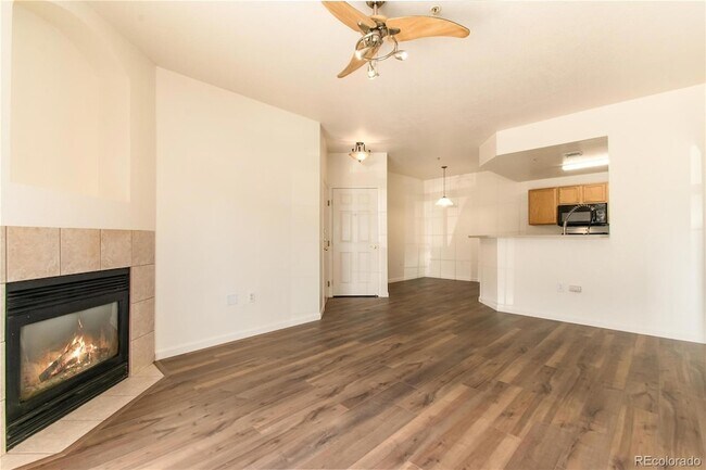 Foto del edificio - 7440 S Blackhawk St