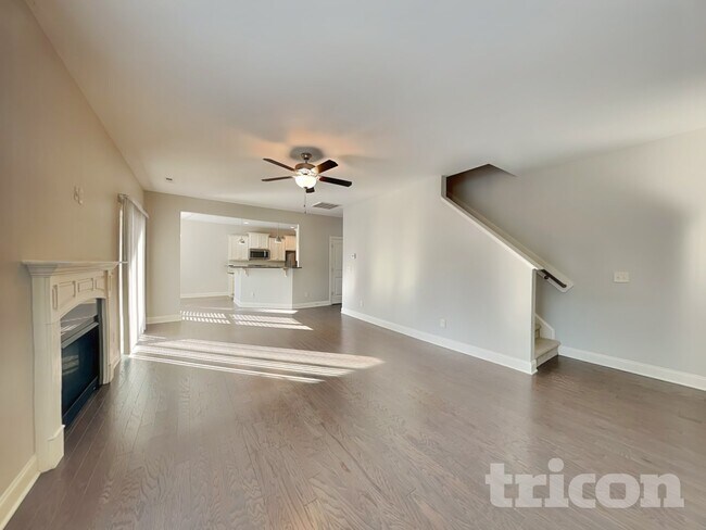 Building Photo - 30 Prospectus Ln