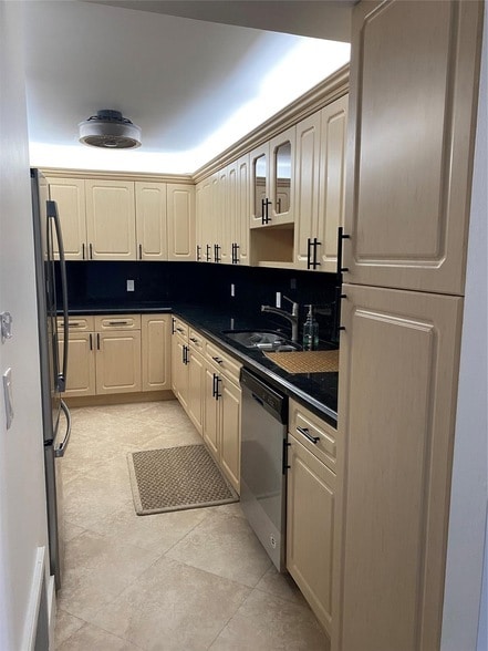 Photo - 1200 Hibiscus Ave Apartment