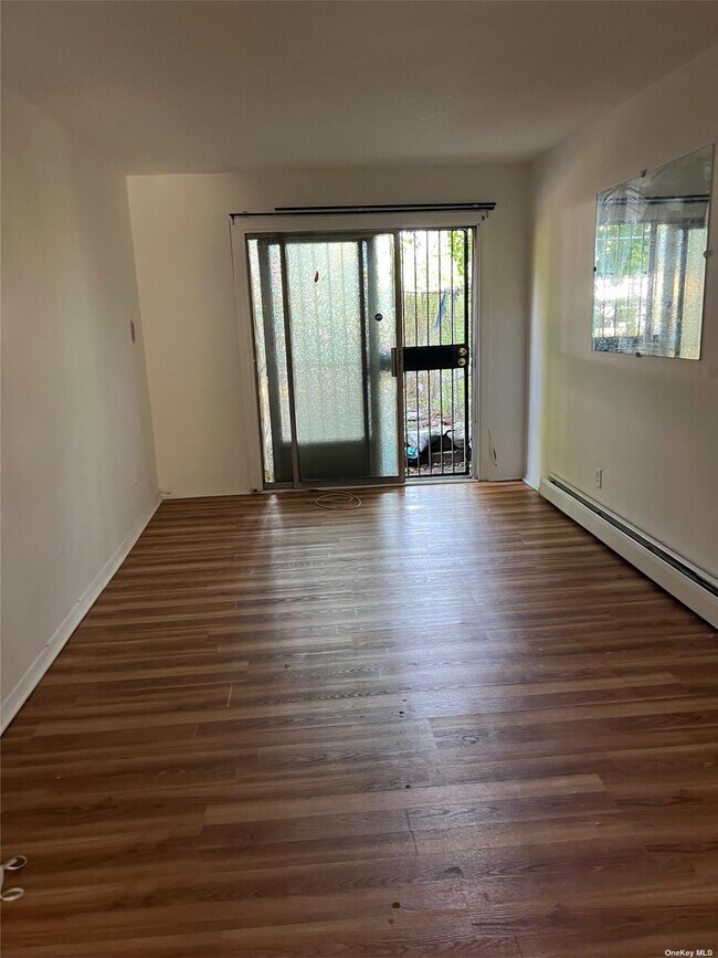 Foto del edificio - 9015 Farragut Rd