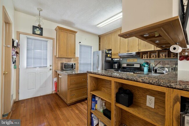 Foto del edificio - 7248 Stover Dr