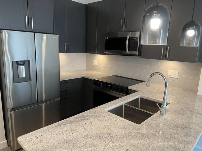 Building Photo - 5504 Brydon Crescent