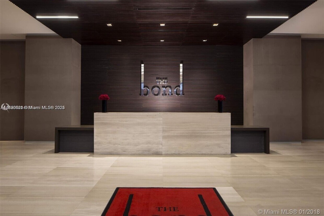 Primary Photo - 1080 Brickell Ave