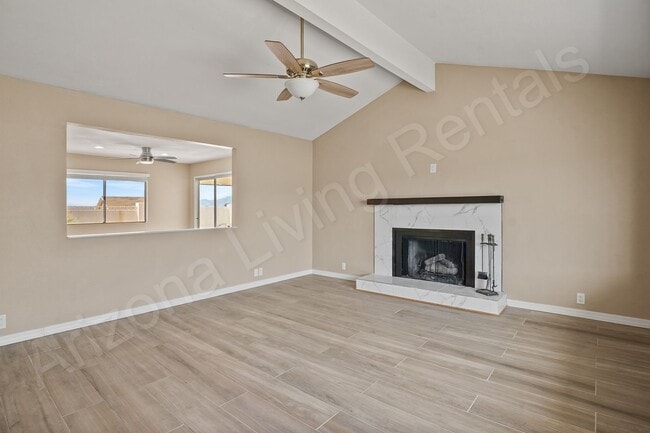 Building Photo - PET FRIENDLY POOL HOME