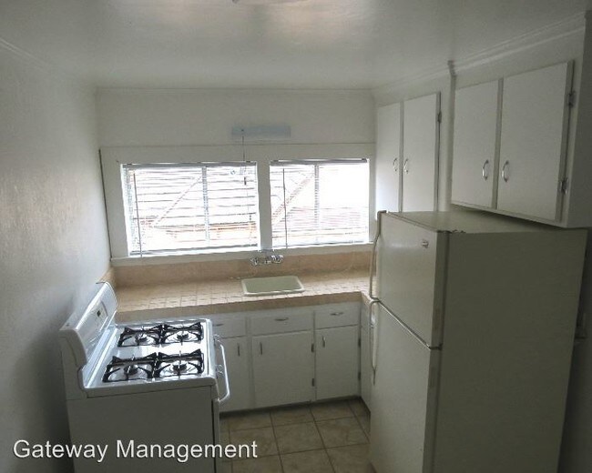 Foto del edificio - 2920 Coloma St