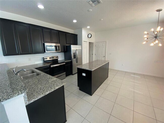 Foto del edificio - 2480 Sedge Grass Wy