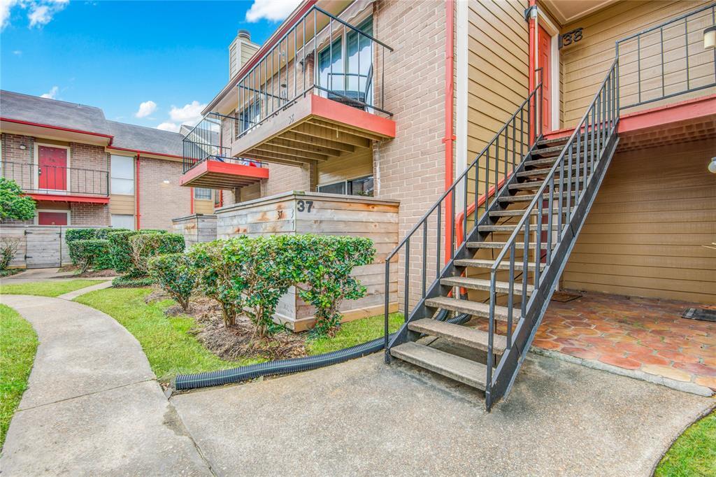 12955 Woodforest Blvd Unit 37, Houston, TX 77015 Condo for Rent in Houston, TX