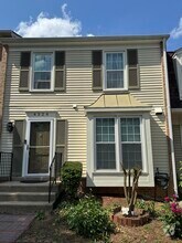 Building Photo - 4324 Gypsy Ct