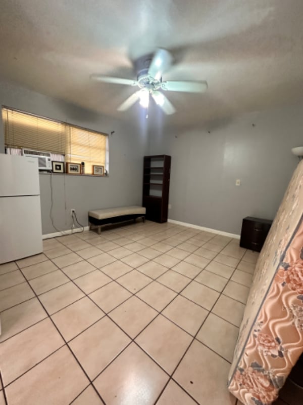 Foto del edificio - 874 E 27th St