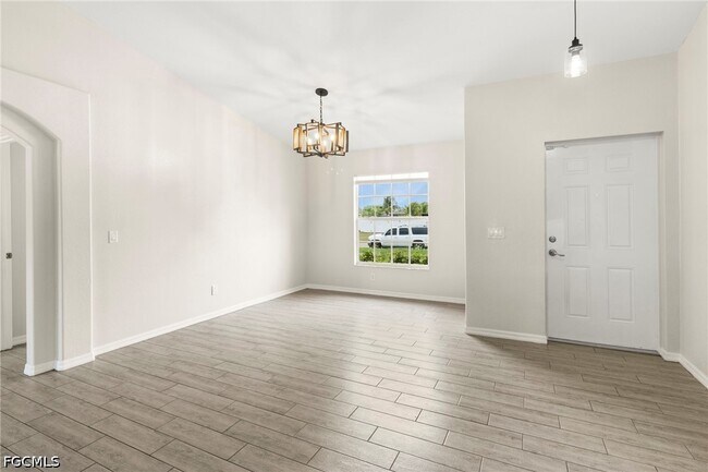 Foto del edificio - 1810 SW 22nd Terrace