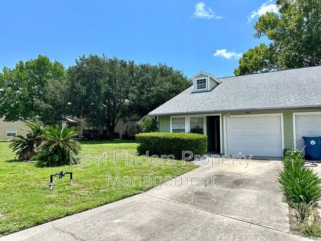 Foto del edificio - 12042 Arbor Lake Dr
