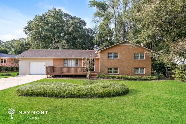 Building Photo - 12 Woodleigh Dr