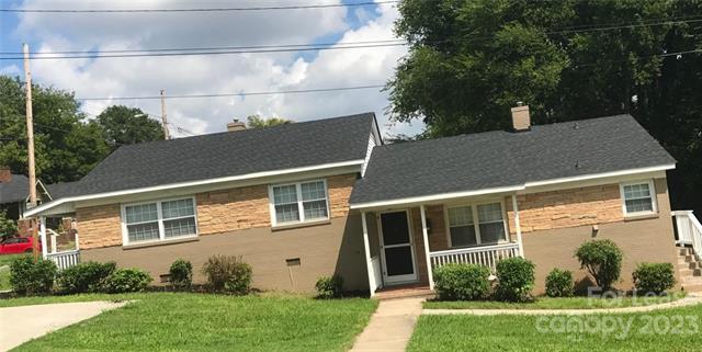 Primary Photo - 1526 Sumter Ave