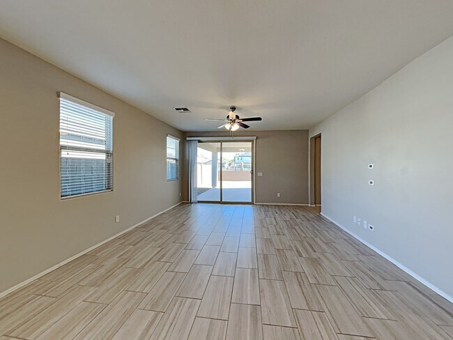 Foto del edificio - 26135 N 133rd Ave