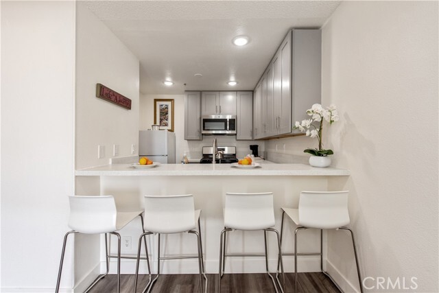 Foto del edificio - 450 E 4th St