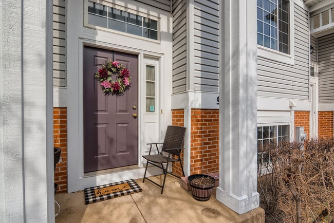 Building Photo - 936 Mayfair Ct