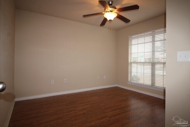 Foto del edificio - 4479 Winona Ln