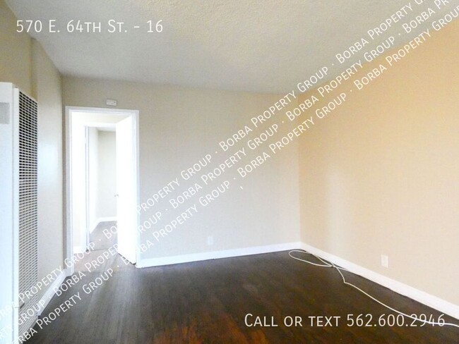 Building Photo - PET FRIENDLY UPSTAIRS 1 BEDROOM 1 BATHROOM...