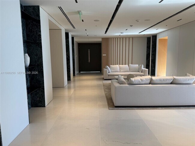 Foto del edificio - 300 Biscayne Blvd Way