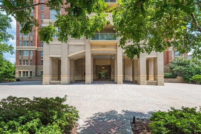 Foto del edificio - 11776 Stratford House Pl