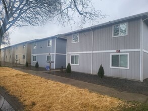 Building Photo - 269 20th Ave