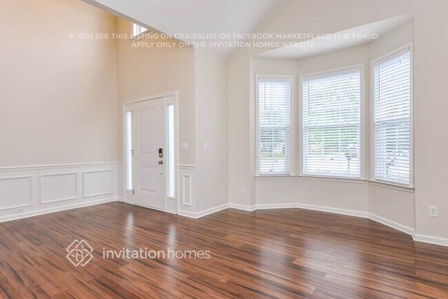 Foto del edificio - 5600 Keowee Way