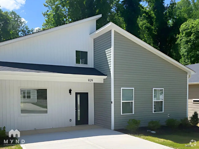 Building Photo - 929 Junius St