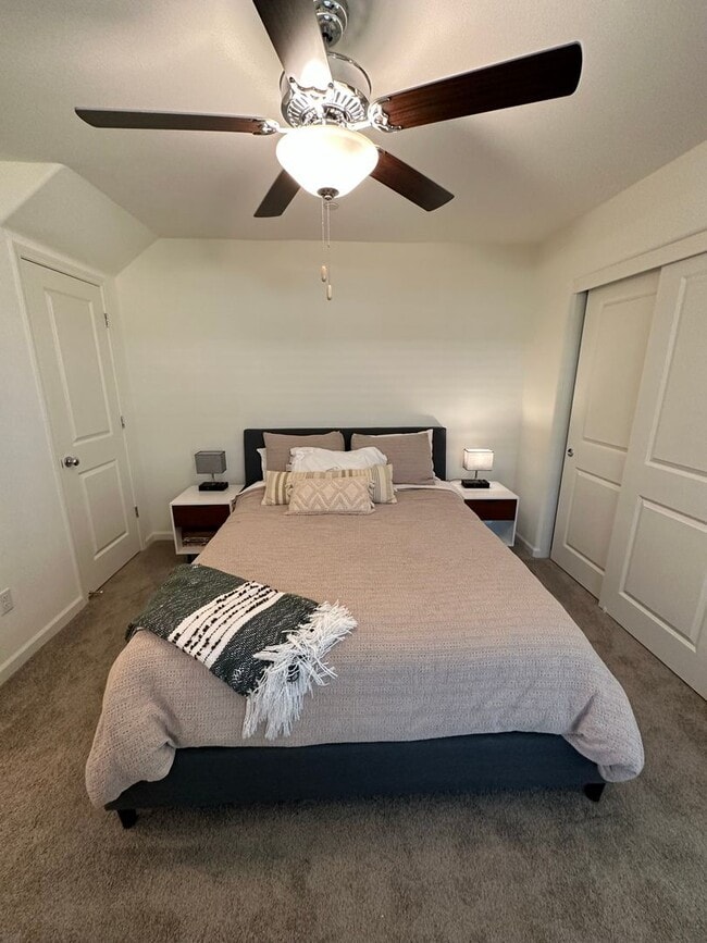 Building Photo - New Cozy Mother in Law Unit - Available Now!