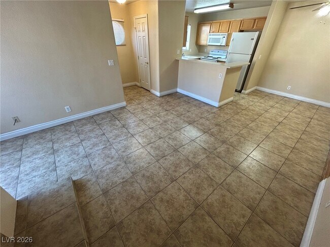 Foto del edificio - 2975 Juniper Hills Blvd