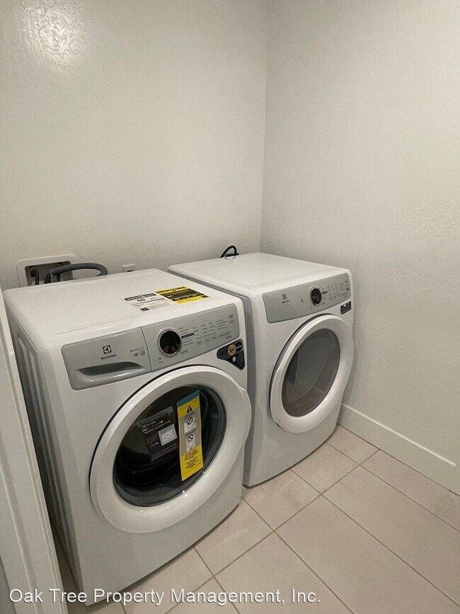 Foto del edificio - 3 br, 2 bath House - 10918 N. Honeysuckle ...