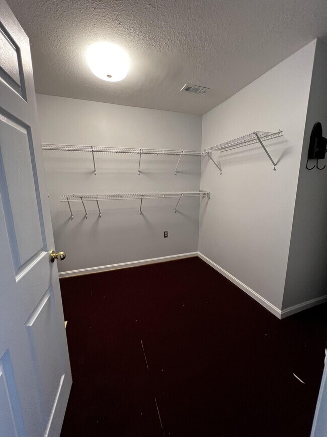 Building Photo - 3553 Floating Leaf Ln