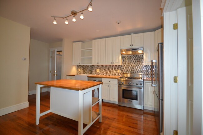 Foto del edificio - 34 Mount Vernon St