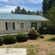 Building Photo - 1020 Anglin Mill Rd