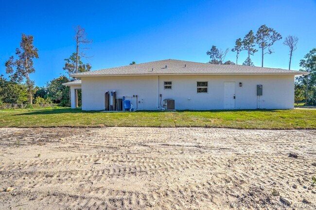 Foto del edificio - 13875 63rd Rd N