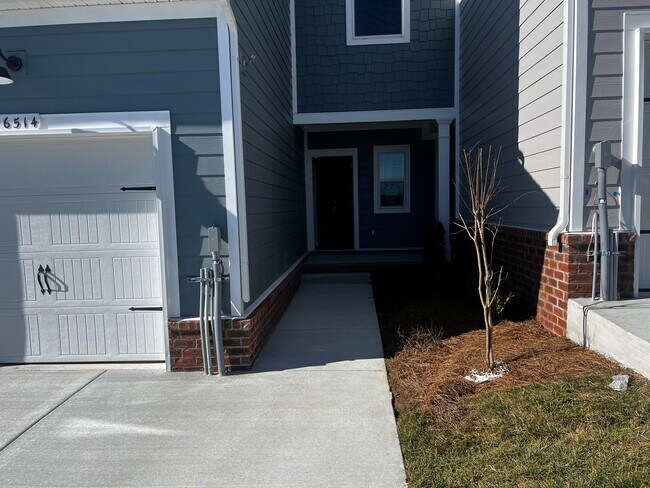 Building Photo - 6514 Wilford Ct