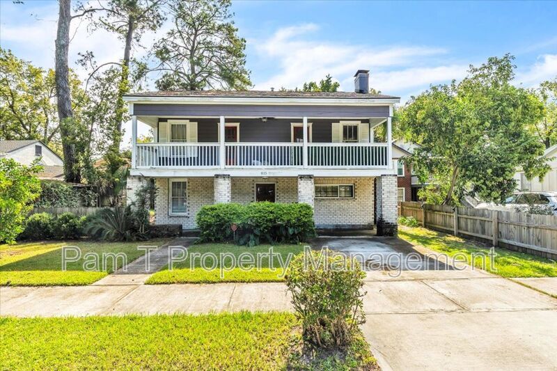 Foto principal - 815 E 32nd St