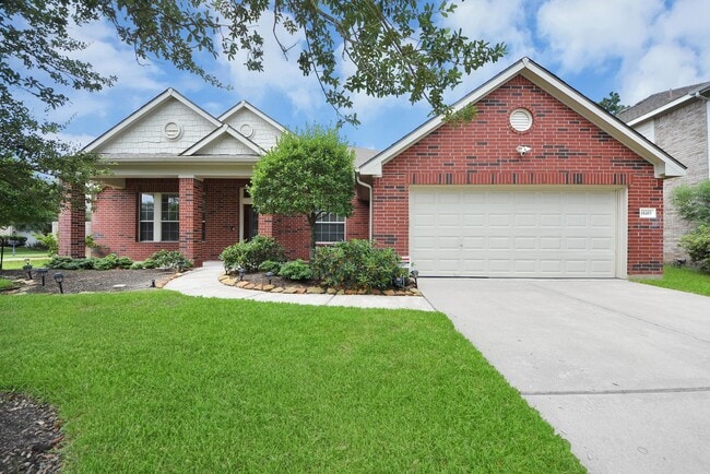 Building Photo - 18403 Sierra Falls Ct