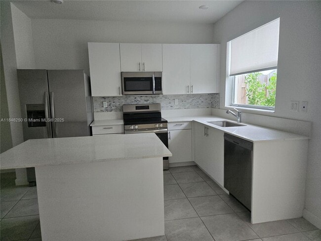 Foto del edificio - 16278 SW 292nd St