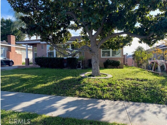 Primary Photo - 504 Union Pl