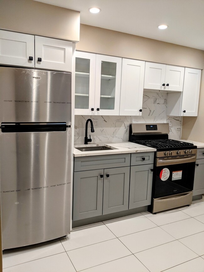 9114 95th Ave Unit 2ND FLR, Ozone Park, NY 11416 Apartments in Ozone Park, NY