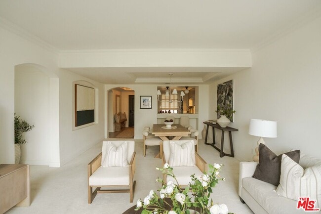 Building Photo - 11847 Gorham Ave