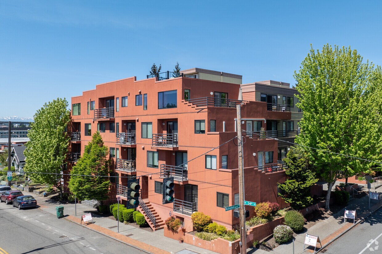 Primary Photo - The Egypt Apartments