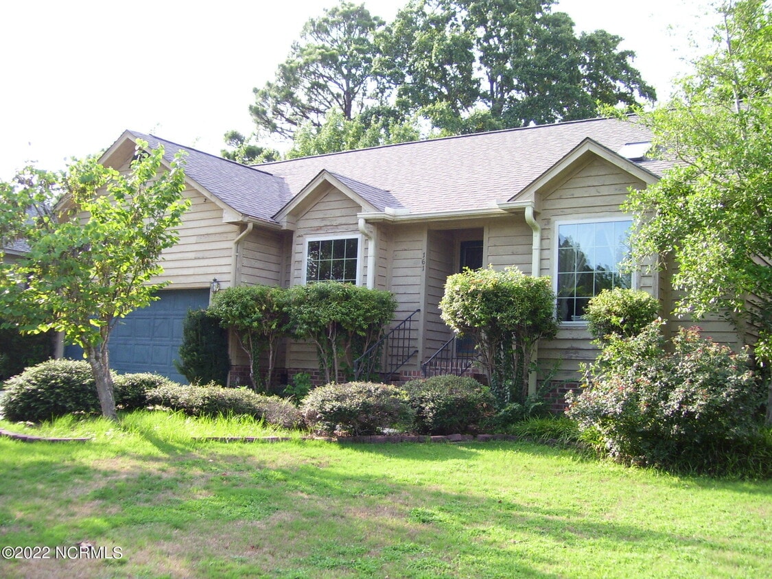 161 Kensington Way, Aberdeen, NC 28315 House for Rent in Aberdeen, NC