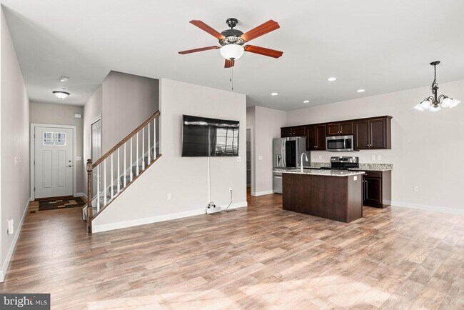 Foto del edificio - 140 Sage Blvd