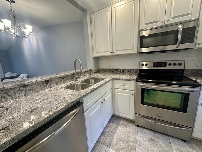 Foto del edificio - Two Bedroom Single Level Condo at Woodlake on Hilton Head Island!