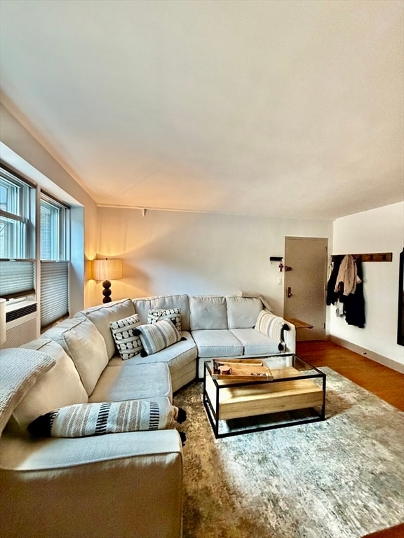 Foto del edificio - 145 Farragut Rd