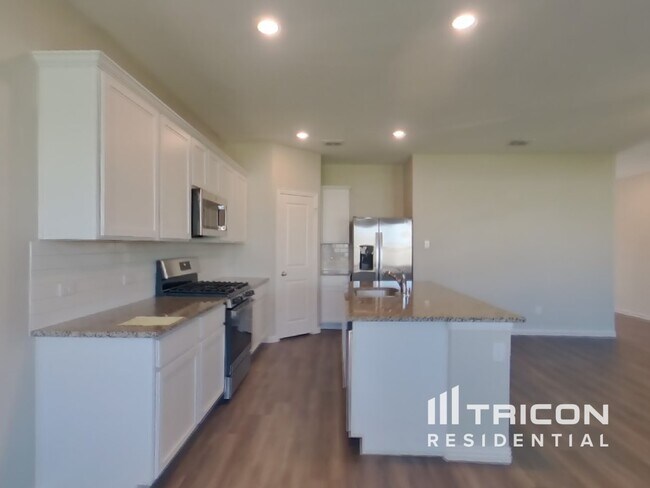 Foto del edificio - 14817 Silver Blades Ct