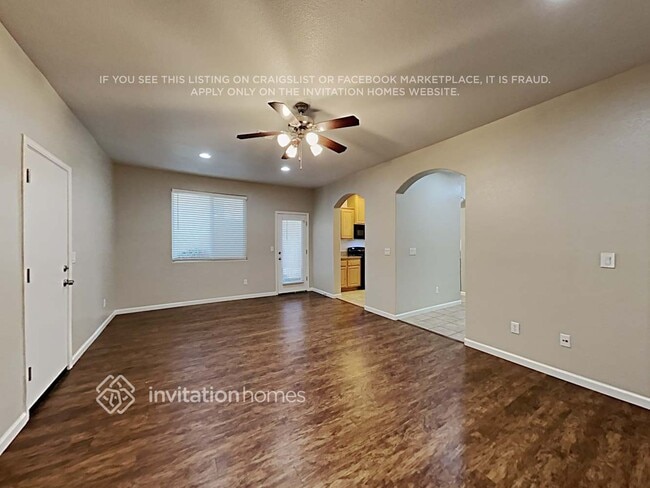 Building Photo - 4254 Natomas Central Dr