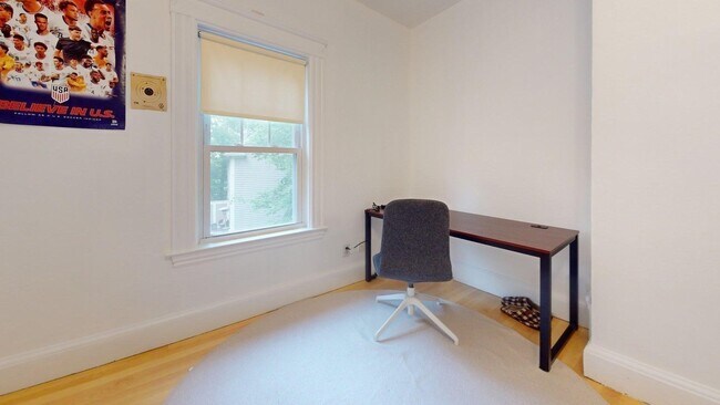 Building Photo - 1173 Boylston St