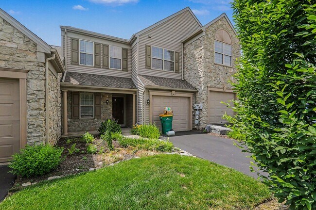 Foto del edificio - 645 Springhouse Ln